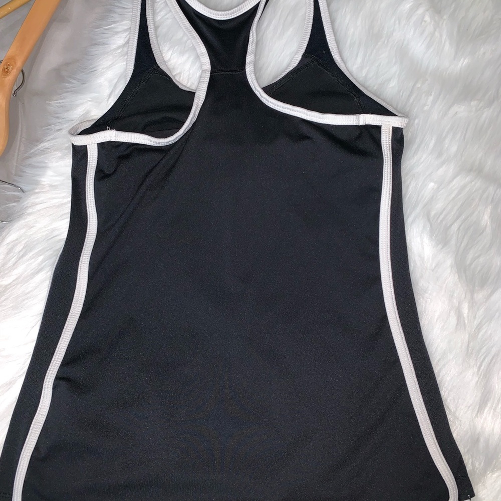 Nike performance top